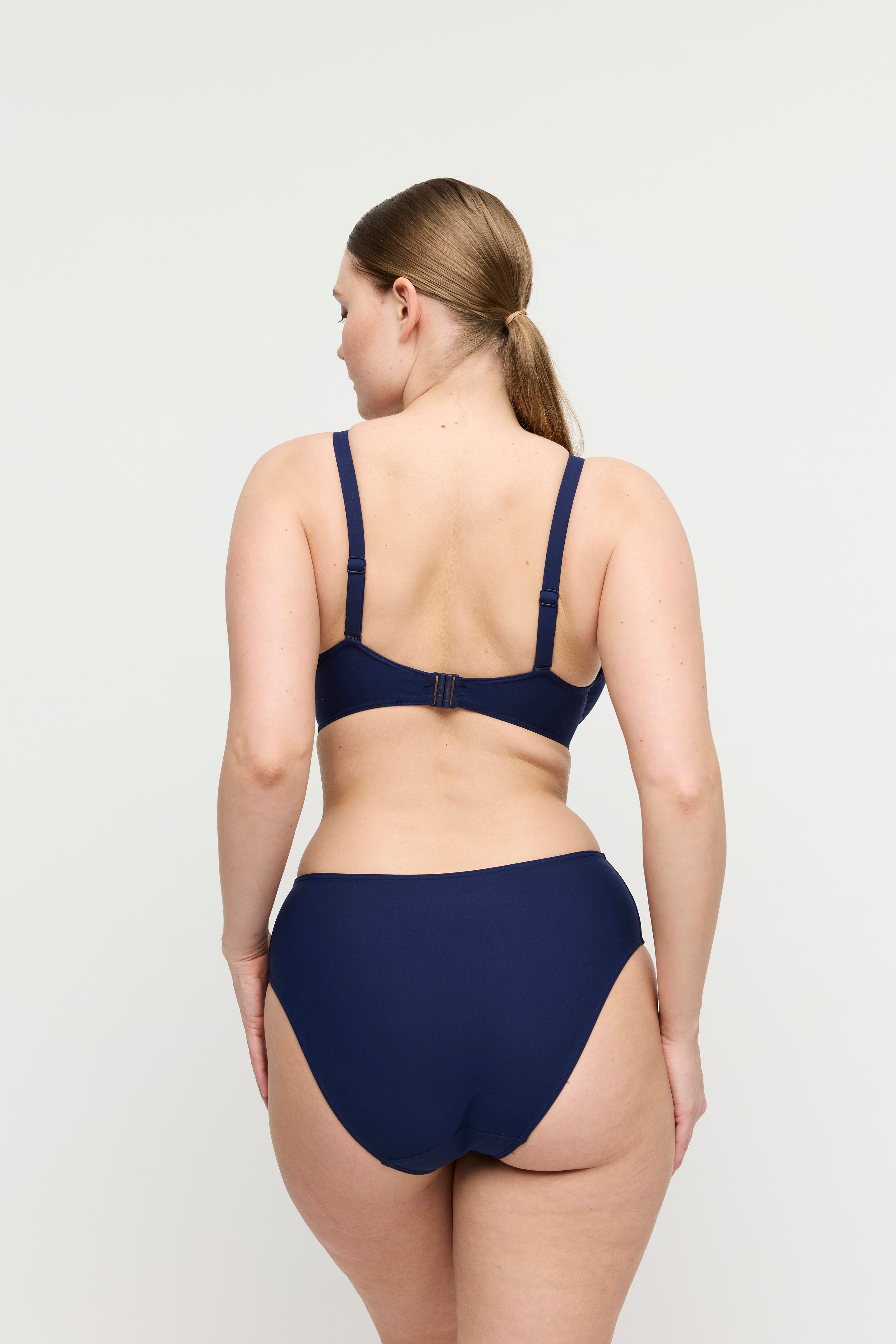 Primadonna Swim Aswan
