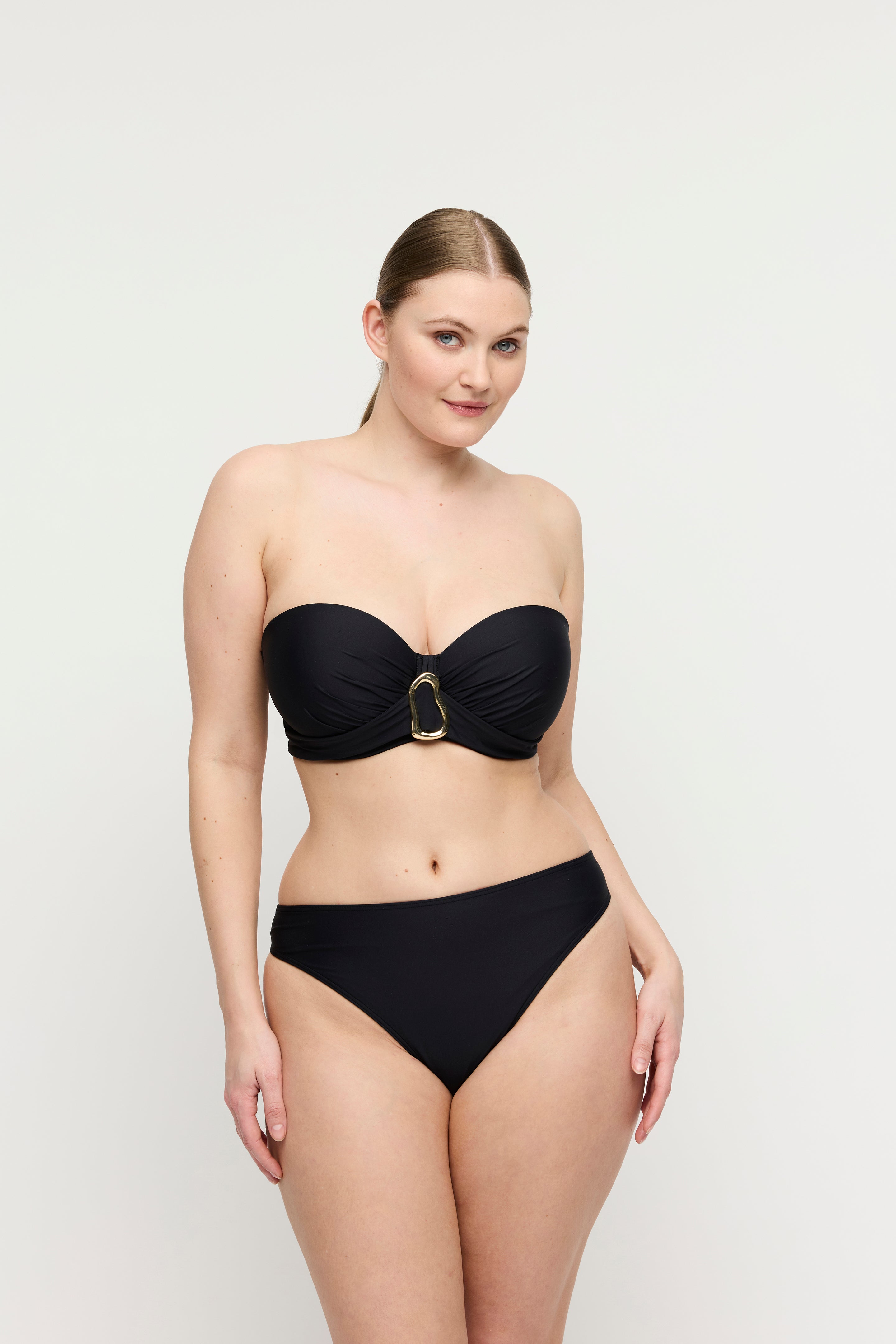 Primadonna Swim Uvita